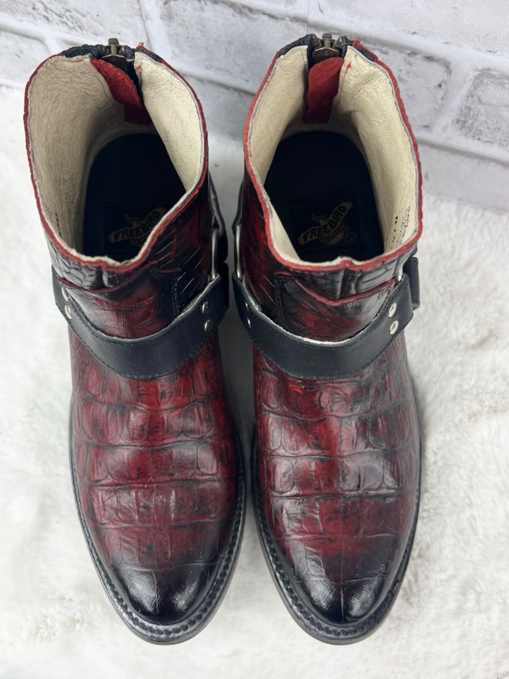 FREEBIRD BY STEVEN • Santiago Oxblood Croc Embossed Leather Harness Boots Size 8 - Picture 6 of 14